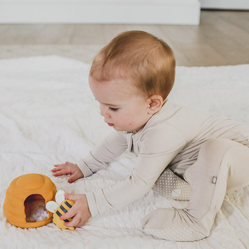 Honey Bee Teether Toy Playset - HoneyBug 