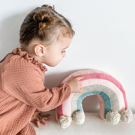 Rainbow Shelf Sitter - HoneyBug 